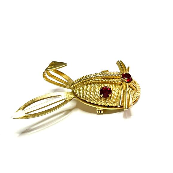 SARAH COV Bunny Brooch Red Gold Rabbit Vtg Estate Jewelry Vintage Pin N20 - Picture 2 of 7